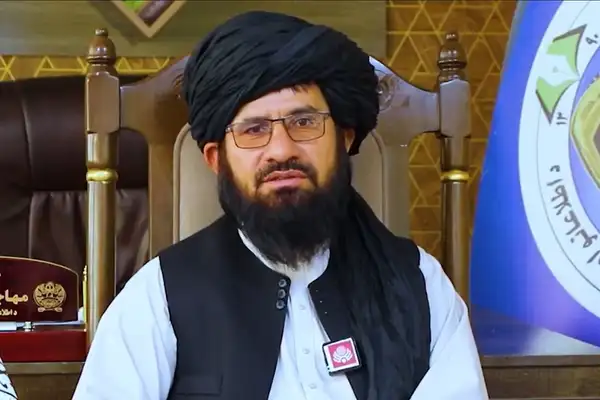 مهاجر فراهي: هغه کسان چې د هېواد پر خلاف «تبلیغات» کوي باید پر خپلو کړنو بیا کتنه وکړي