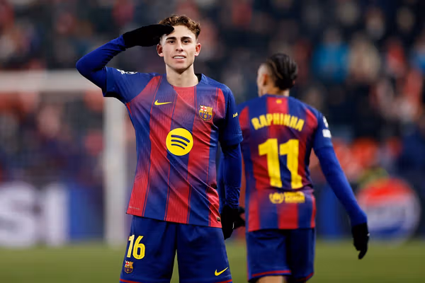 بارسلونا ۴–۲ اسلاویا پراگ؛ بازگشت آبیاناریها با درخشش فرمین لوپز در شب یخزده پراگ