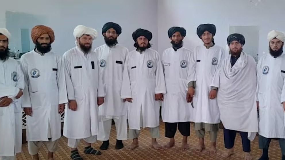 طالبان در دانشگاه فاریاب سمیناری در مورد «حجاب اسلامی» برای استادان مرد برگزار کرد