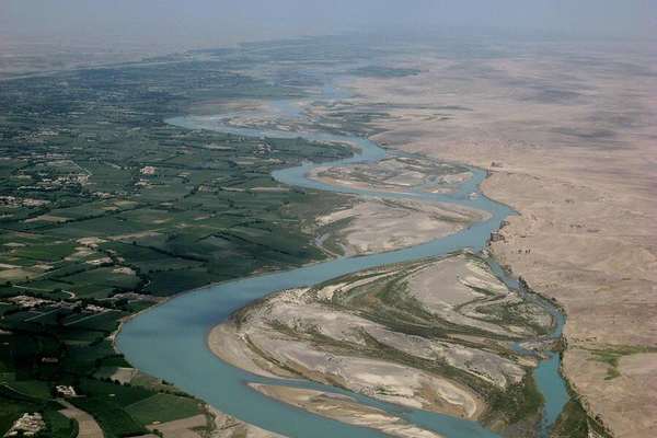 ایران: په هریرود کې به د حقابې لپاره له هر ډول افزار کار واخلو