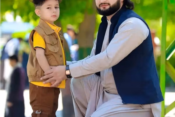 د الیاس مومند پلار: زمـا د زوی په اختطـاف او وژلو کې ښکیل کسان لاهم ازاد ګرځي