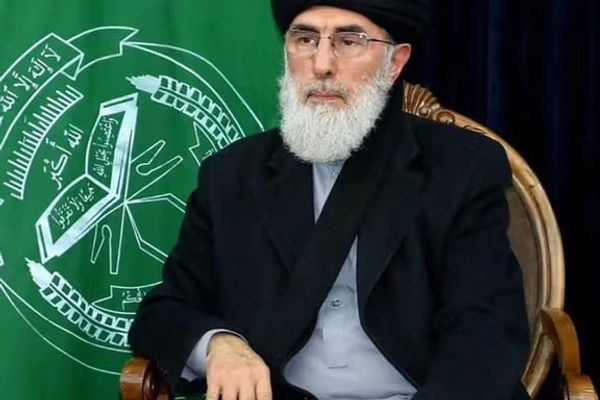 حکمتیار: طالبان راه دشمنی با همه گروههای سیاسی را برگزیده است