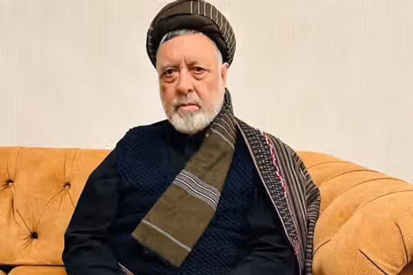 محقق: اگر حقانی به وعدههایش درباره هزارهها عمل کند، بخشی از مردم با او همراه میشوند