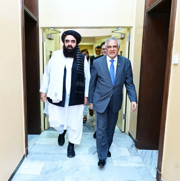 باكستان: وجود الإرهاب في أفغانستان عائق رئيسي أمام تطوير العلاقات مع طالبان