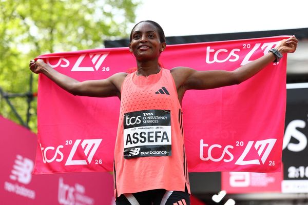 تیگست آسفا رکورد جهانی خود را در مسابقات دوش ماراتن لندن شکست