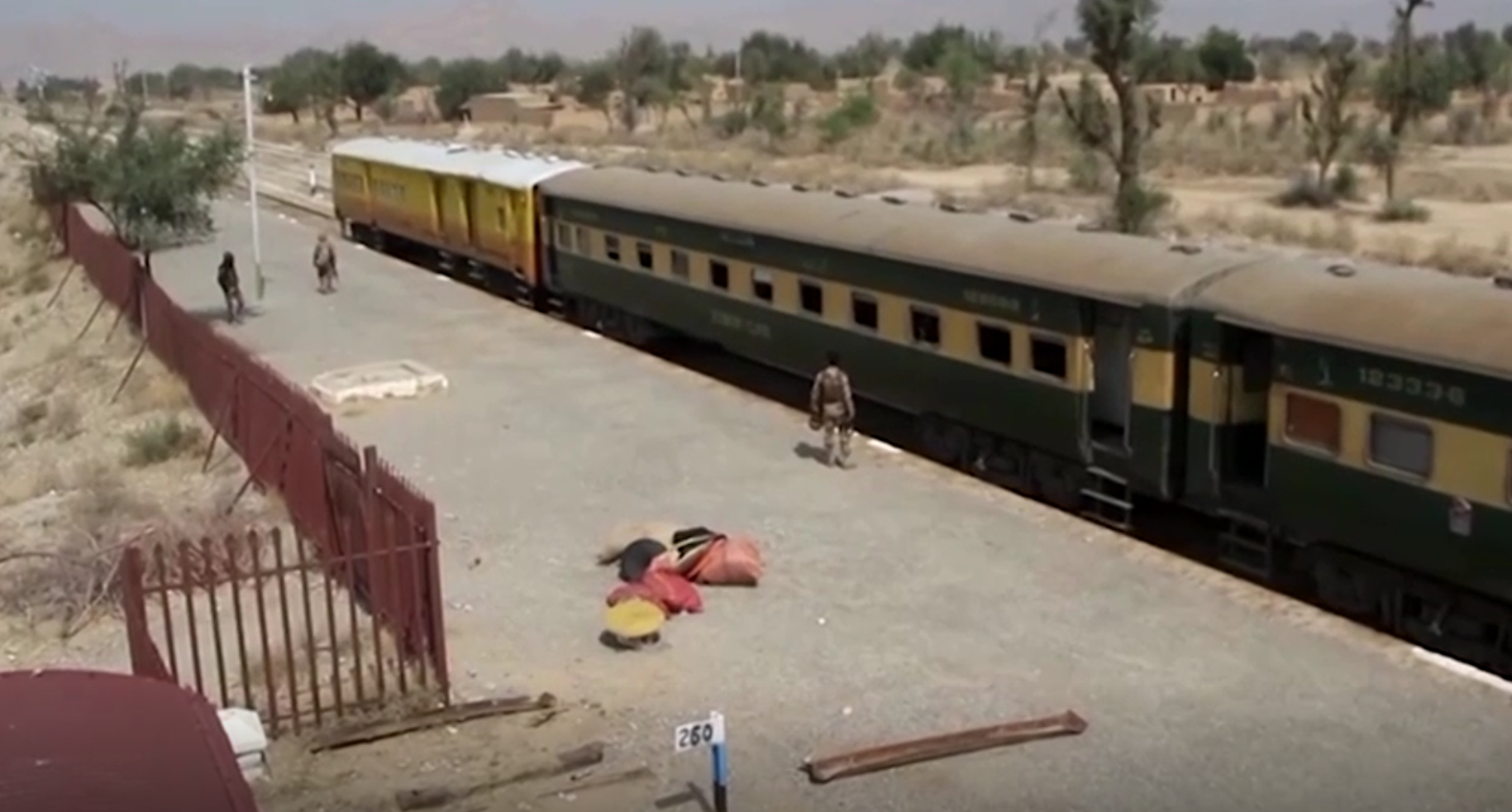 طالبانو د اورګاډي پېښې په تړاو د پاکستان د پوځ د ویاند تورونه رد کړل