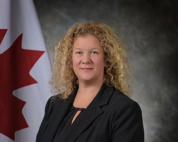 مقام کانادایی: اوتاوا باید به مشاوران جنگ افغانستان که با نیروهای کانادایی بودند، کمک کند