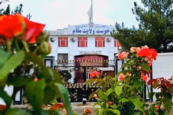 د خبریالانو مرکز په خوست کې له خبریالانو سره د طالبانو د محتسبانو چلند تحقیروونکی وباله