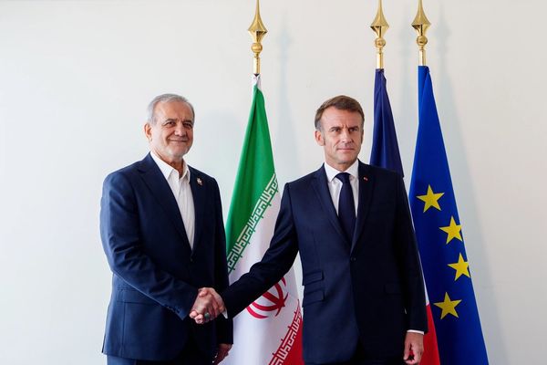 رئیسجمهور فرانسه: ایران برای برنگشتن تحریمها تنها چند ساعت مهلت دارد