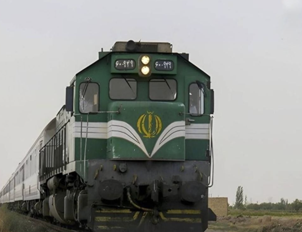 السفير الإيراني في كابل: التجارة بين إيران وأفغانستان مستمرة دون انقطاع