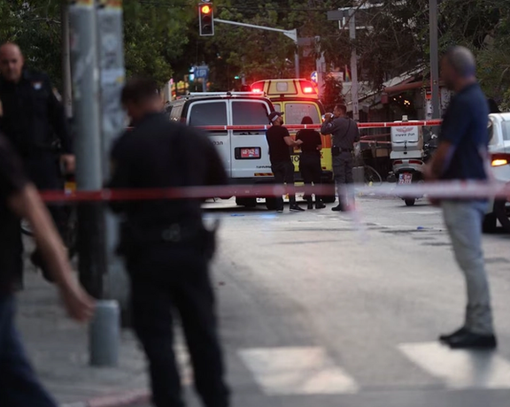 در پی حمله مسلحانه یک مرد فلسطینی در مرکز تلآویو، یک پولیس گشت شهری اسرائیل کشته شد