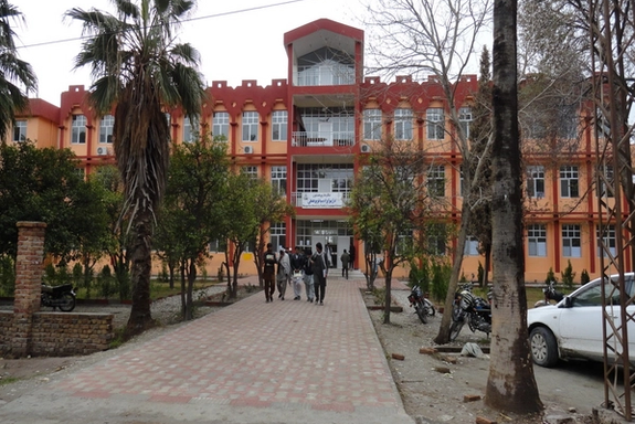 طالبانو د ننګرهار پوهنتون د ټولو ډېپارټمینټونو له مشرانو د دیني زدکړو ازموینه اخیستې