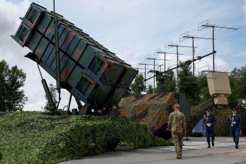 امریکا ځینو اروپايي هېوادونو ته د «وسلو لېږد» ځنډولی