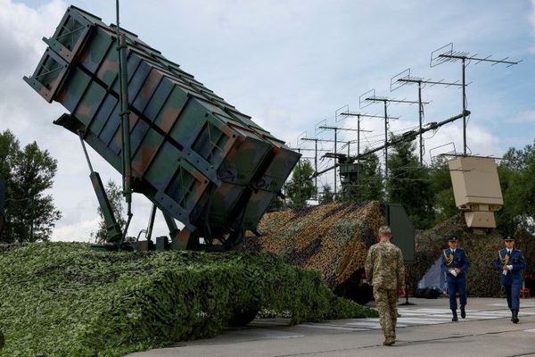 امریکا ځینو اروپايي هېوادونو ته د «وسلو لېږد» ځنډولی