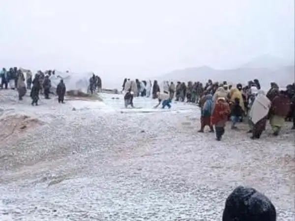 اداره هواشناسی طالبان درباره احتمال بارش شدید برف و باران در سراسر افغانستان هشدار داد