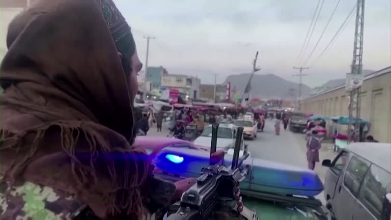 طالبان خبر ممنوعیت حضور زنان در فضای سبز رستورانت‌ها را تایید کردند