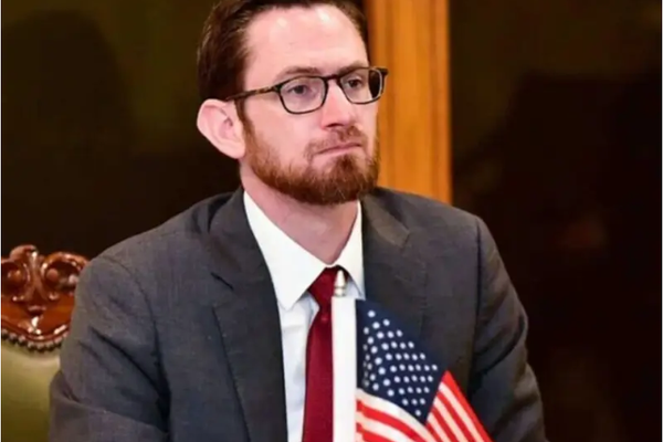 Shia Community in Afghanistan Suffered Due To Violent Extremists, Says US Envoy