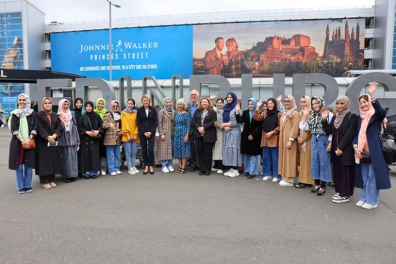 له زدهکړو محرومه نجلۍ؛ نړۍوال دې پر طالبانو فشار راوړي، څو ښوونځي او پوهنتونونه پرانېزي