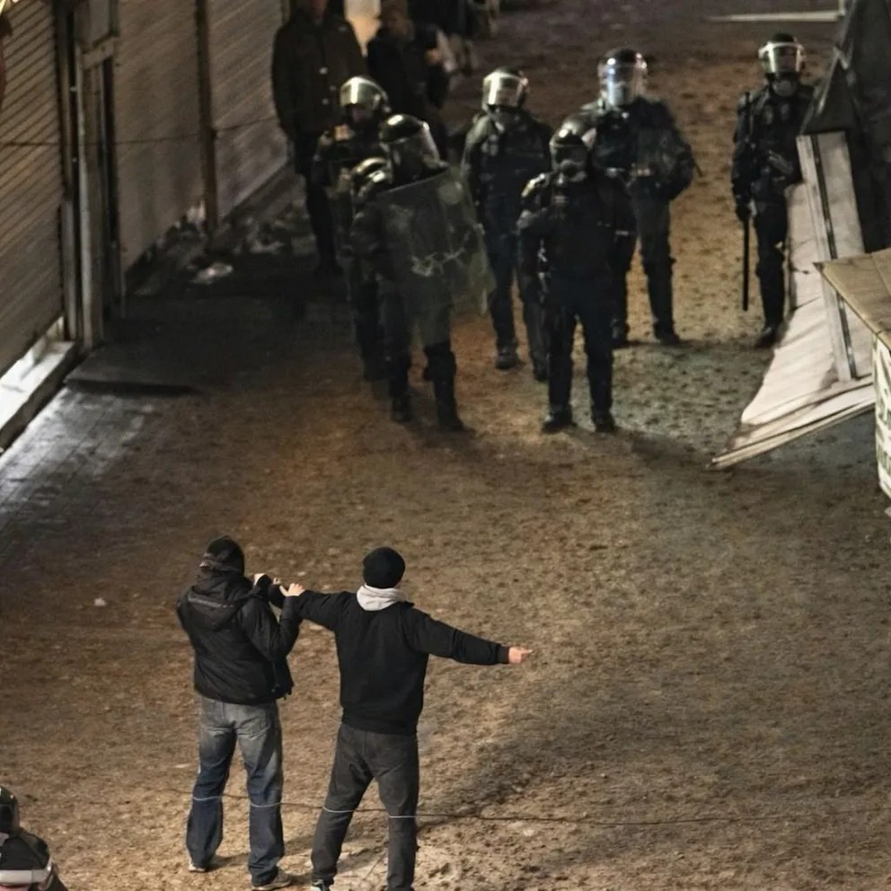 د ایران د حکومت ضد لاریون؛ په څلورمه ورځ د ایراني ځواکونو له‌خوا پر لاریونوالو ډزې شوې دي