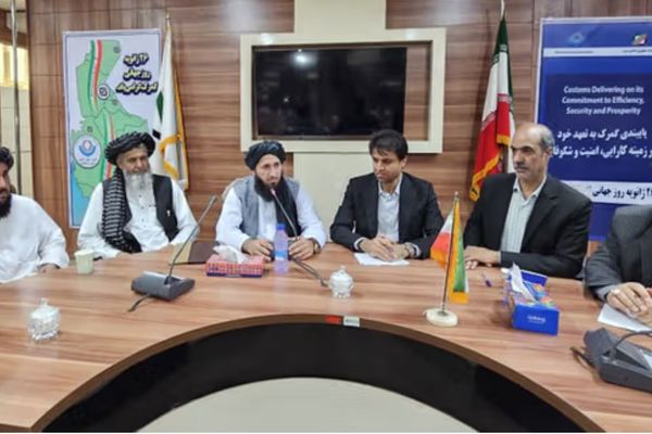 Taliban, Iranian Officials Hold Talks On Border Cooperation