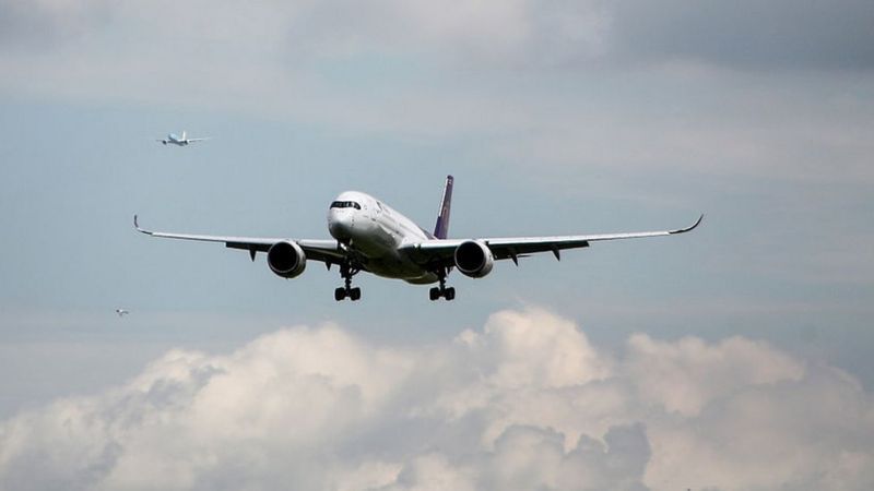 امریکا او ایران؛ ایران پنځه امریکايي وګړي خوشې کړل او ۶ میلیارده کنګل ډالر یې تر لاسه کړ