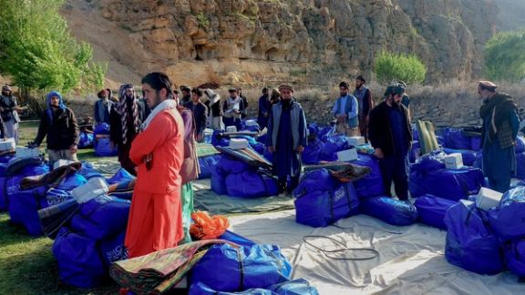 سازمان بینالمللی مهاجرت: دسترسی به روستاهای بدخشان با کامیون امکانپذیر نیست