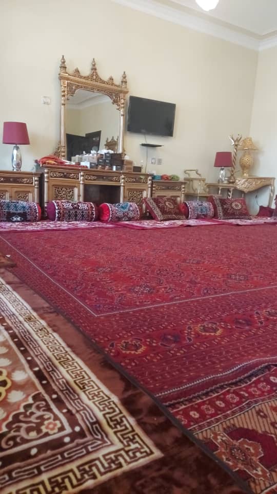 فرمانده پیشن پولیس قندهار: فردی منسوب به رهبر طالبان در خانه جنرال عبدالرازق زندگی می‌کند