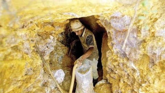 طالبان: په تخار او پنجشېر کې د سرو زرو، یاقوتو او د وسپنې د کانونو د کېندنې چارې پیلېږي