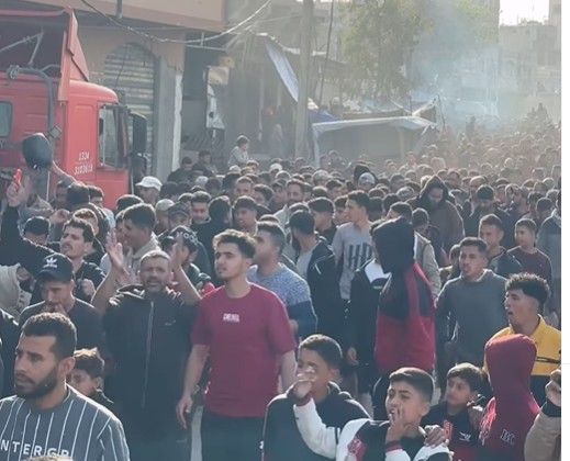 صدها فلسطینی در شمال غزه علیه حماس اعتراض کردند