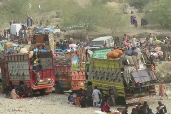 Nearly 700 Afghan Migrants Forcibly Deported By Pakistan In Single Day, Says Taliban