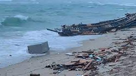 سفارت افغانستان در رم: ۹۱ نفر از قربانیان کشتی غرق شده در ایتالیا شهروندان افغانستان هستند