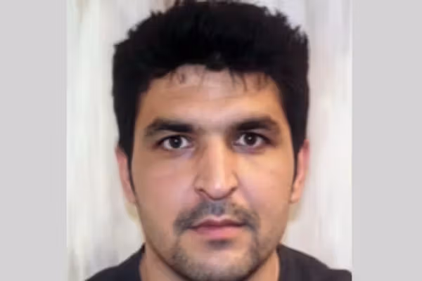 مظنون شلیک به دو عضو گارد ملی امریکا کیست؟