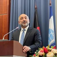 حنیف اتمر: د طالبانو د ظلم پر وړاندې مبارزه د ټولو افغانانو ملي مسولیت او دنده ده