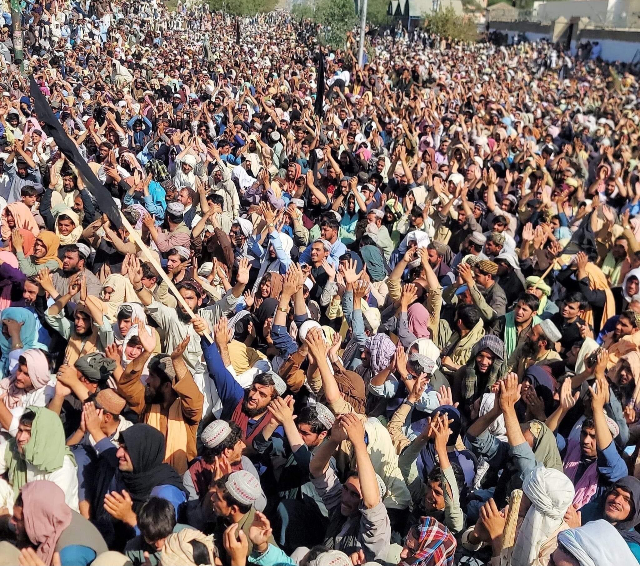 پرلتوال: له اصف غفور سره مو د سپین بولدک ـ چمن د دروازې په اړه خبرې بې پایلې شوې