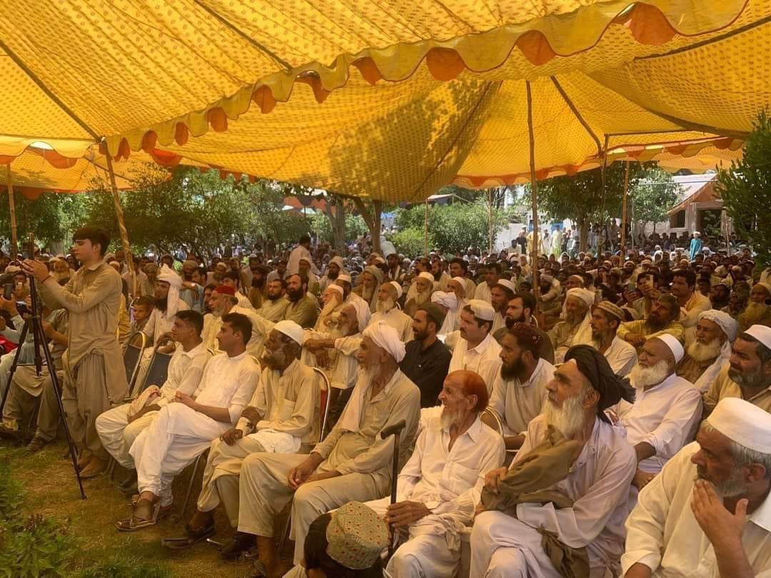 په خيبر پښتونخوا کې د نا امنيو له ډېرېدو سره په ټانګ ولسوالۍ کې هم قومي جرګه جوړه شوه