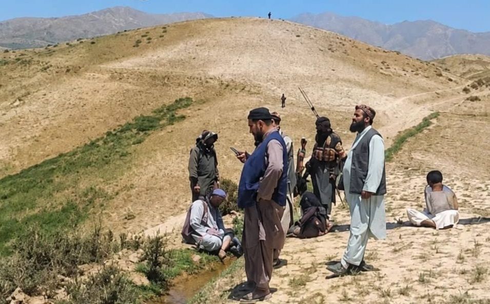 طالبانو د بدخشان په یفتل ولسوالۍ کې کور په کور پلټنې پیل کړې