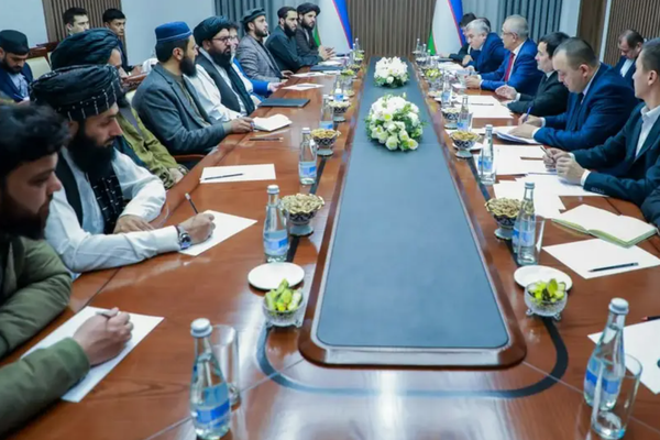 Afghan & Uzbek Officials Discuss Accelerating Trans-Afghan Railway Construction