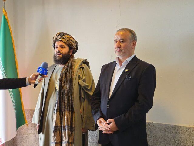 د طالبانو د فراه والي د ایران له سویلي خراسان سره د اقتصادي اړیکو د پراختیا غوښتنه وکړه