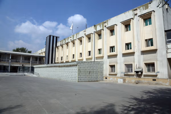 د طالبانو د کار او ټولنیزو چارو وزارت وايي ۲۷۳ دولتي او نادولتي ادارې یې پلټلې