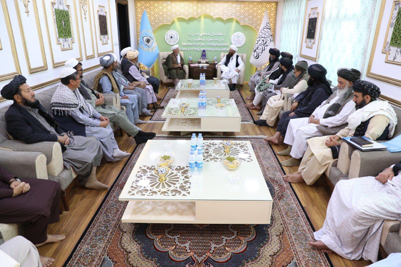 وزارت حج و اوقاف طالبان اعلام کرد که مساجد و اماکن عبادی «رسمی می‌شوند»