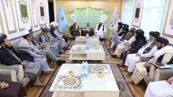 د طالبانو د حج او اوقافو وزیر وايي جوماتونه او عبادتځي «رسمي» کوي