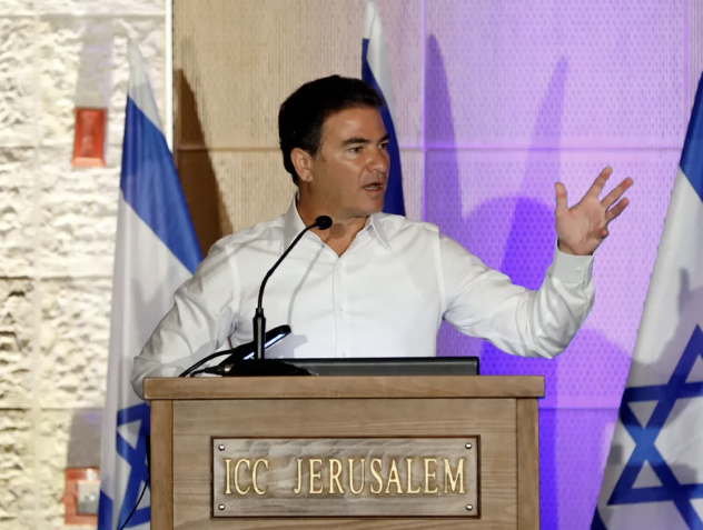 رئيس الموساد السابق: إسرائيل دمّرت أنظمة الدفاع التابعة لإيران