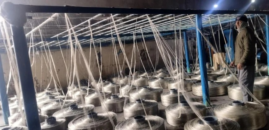 په بلخ کې د نږدې یو مېلیون ډالرو په ارزښت د مصنوعي پنبې د تولید فابریکه جوړه شوه