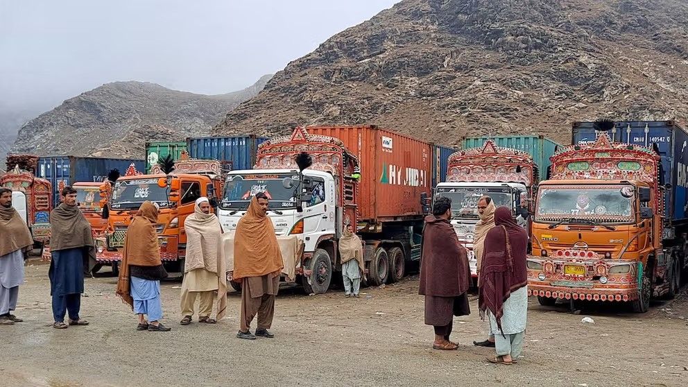د افغان سوداګرو شاوخوا ۸زره کانټینره په پاکستان کې بند پاتې دي