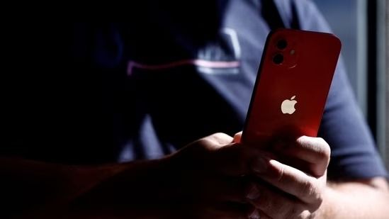 عفو بینالملل: حکومت هند با استفاده از یک نرمافزار از روزنامهنگاران برجسته جاسوسی میکند