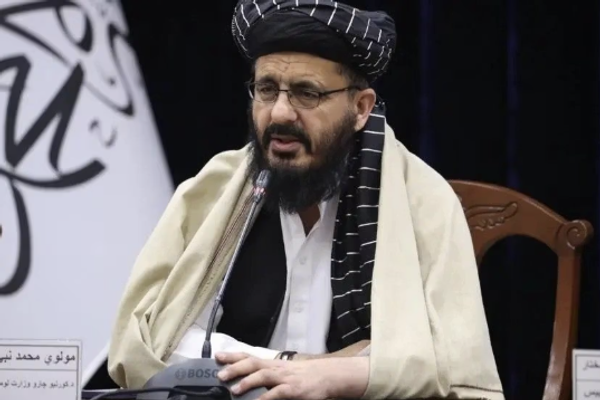 مسؤول ألماني رفيع يجتمع مع قيادي في طالبان بكابل لبحث إعادة المهاجرين الأفغان