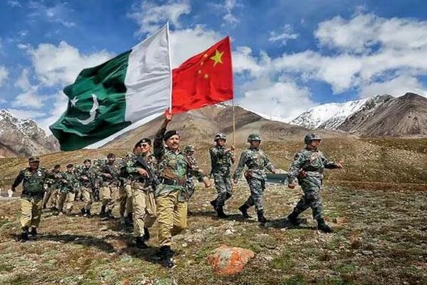 د چین دفاع وزارت: بېجینګ او اسلاماباد د پوځي همکاریو پیاوړتیا ته ژمن دي