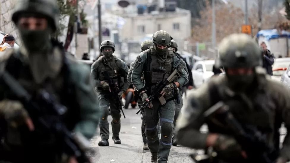 تیراندازی در اورشلیم؛ اسرائیل دسترسی به سلاح را برای شهروندانش تسهیل می‌کند