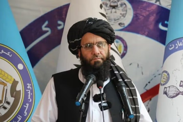 مسؤول طالبان المقال كان ينوّي كشف أسماء مسؤولين متورطين بتهريب المخدرات