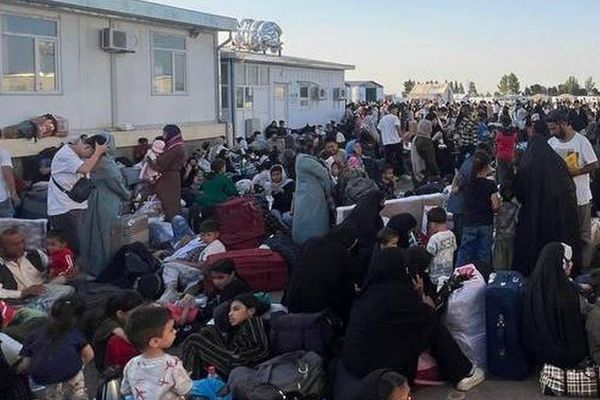 More Than 30000 Afghan Migrants Return From Iran In Single Day, Says Taliban